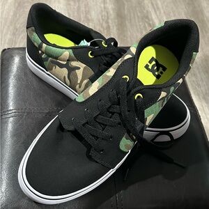 DC Black and Green Camouflage Shoes